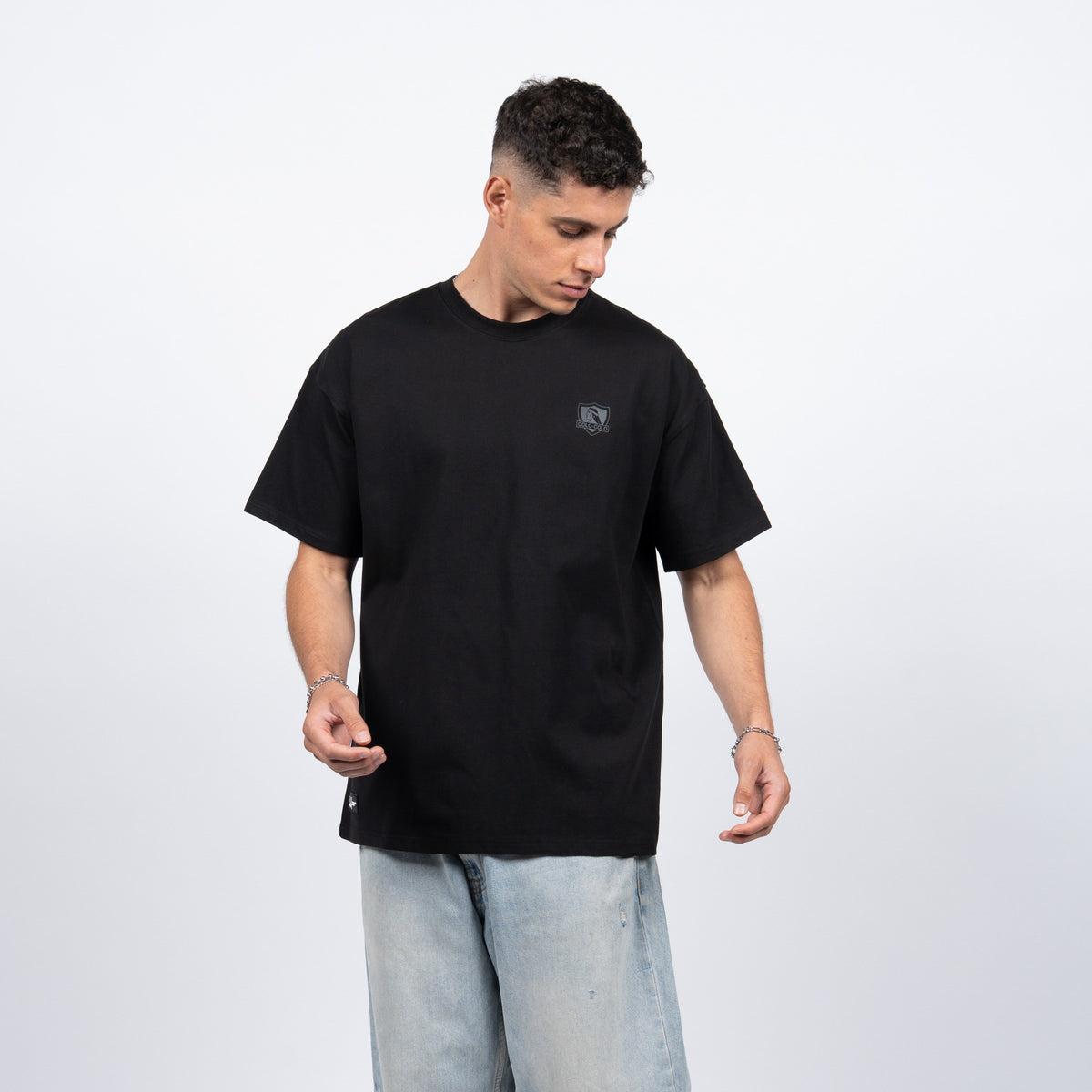 Polera negra logo Colo-Colo 2026