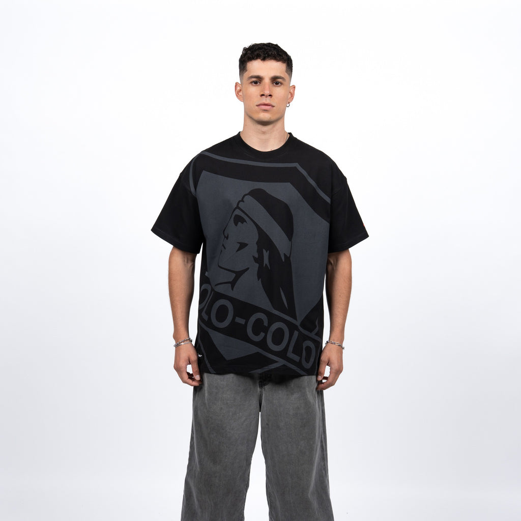 Polera negra Cacique 2026