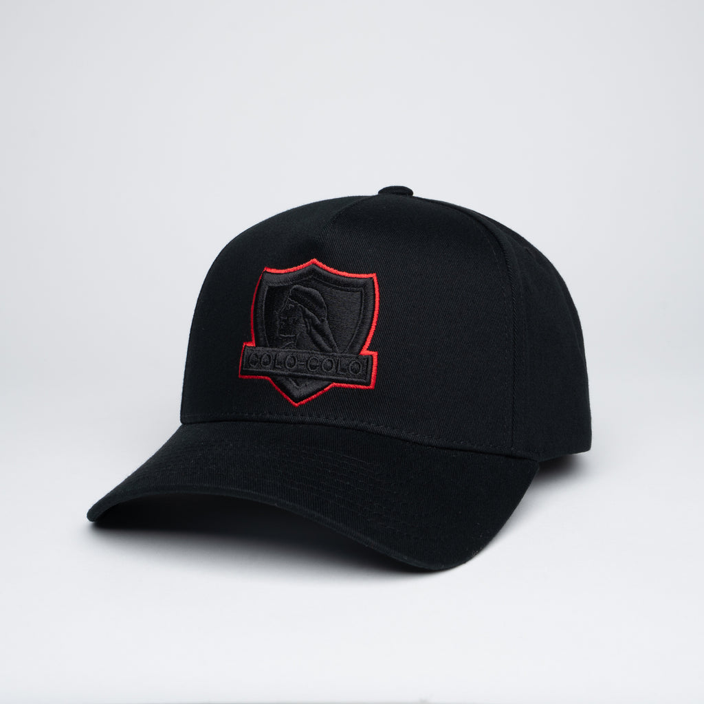 Jockey escudo borde rojo 2026