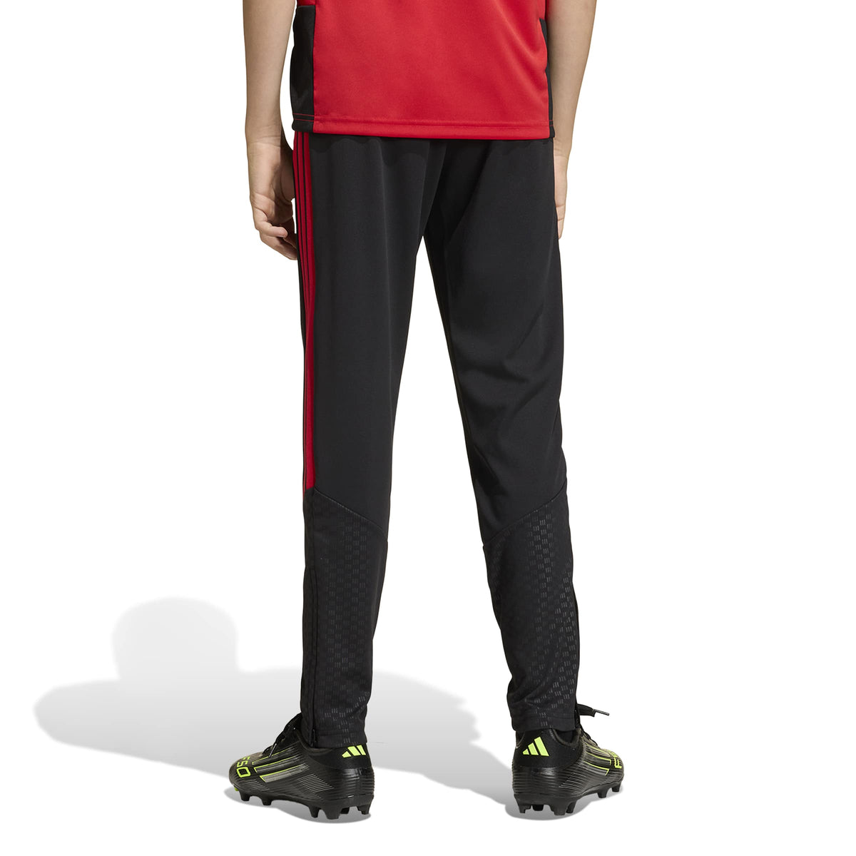 Pantalón entrenamiento niñ@ 2026