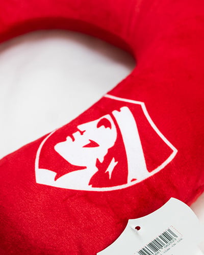 Almohada de Cuello Roja CC