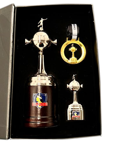 Kit Premium Copa Libertadores Colo-Colo