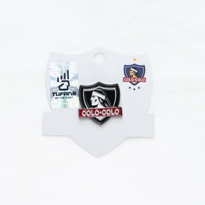 Pin Colo-Colo Negro y Rojo