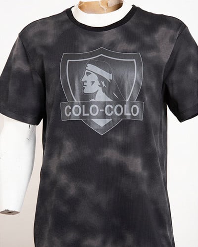 Polera CC escudo central 2022