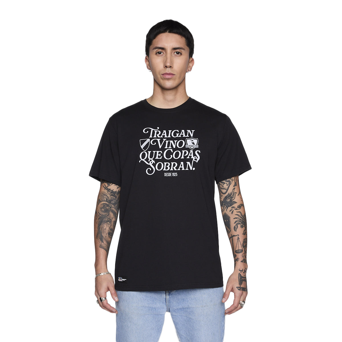 Polera negra celebración