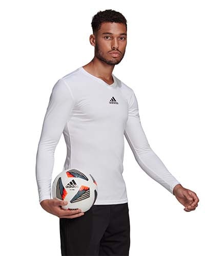 Polera team base blanca ajustada
