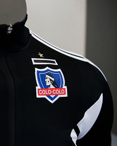Polerón entrenamiento cierre completo 2022